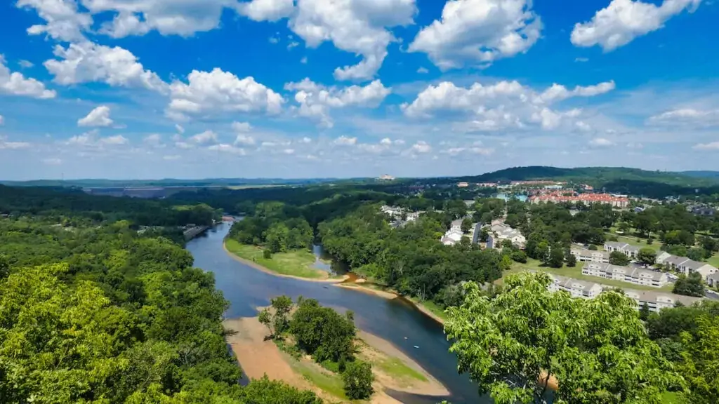 aerial-view-of-Branson-Missouri-1024x576.jpeg