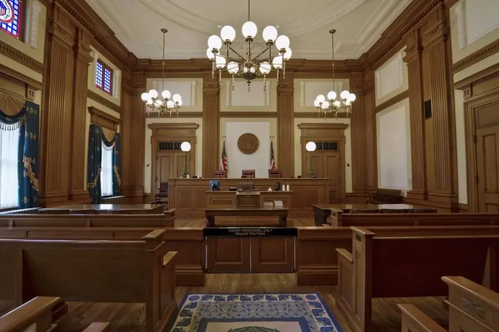 an-empty-courtroom-1024x683.jpeg