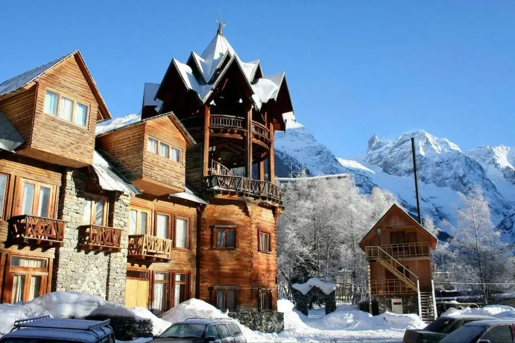 big-cabin-winter-1024x683.jpg