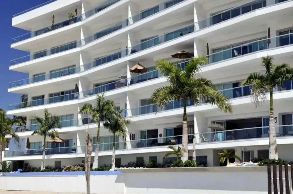 hotel-facade-1024x680.jpg