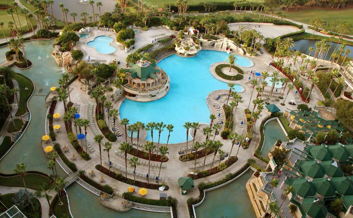 Holiday Inn Vacation Club: aerial view of a resort
