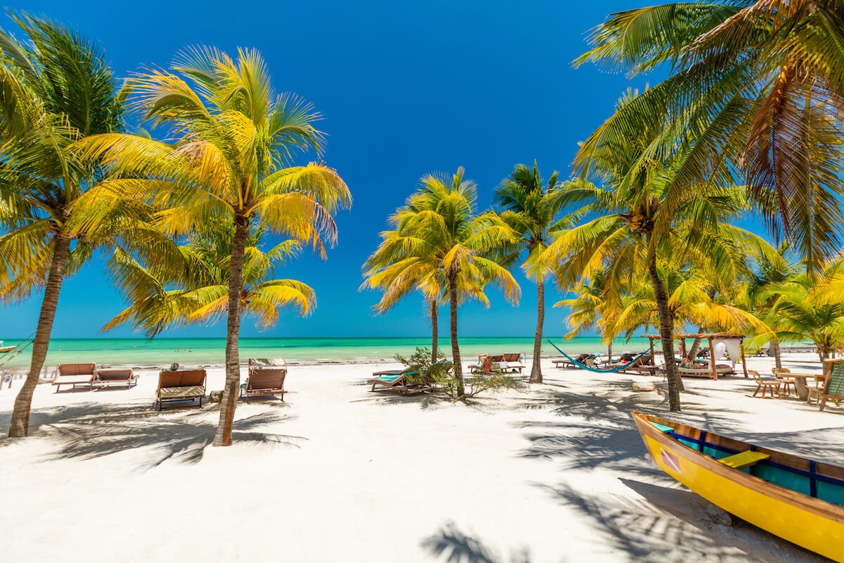 Can I exit a timeshare I bought in Mexico: beach in Isla Holbox, Mexico