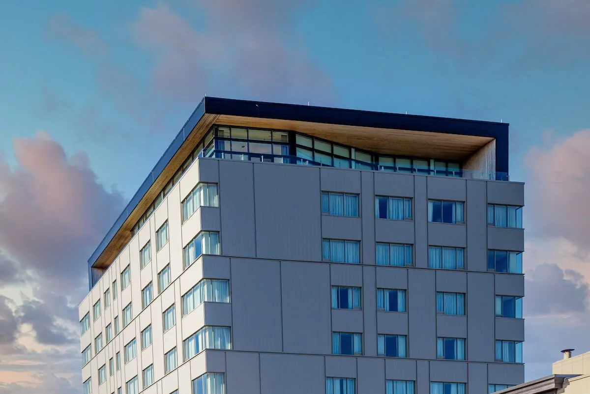 5 worst timeshare companies: A view of a penthouse on top of a high-rise condo